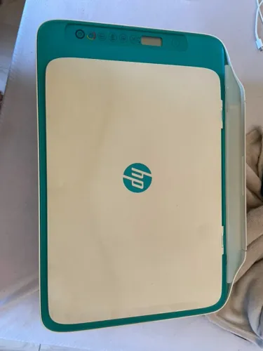 Vendo Impresso HP em perfeito estado. Muito pouco usada!!