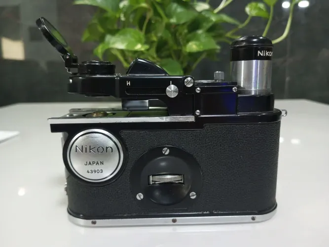 Microscópio RaroNikon modelo H de 1960 