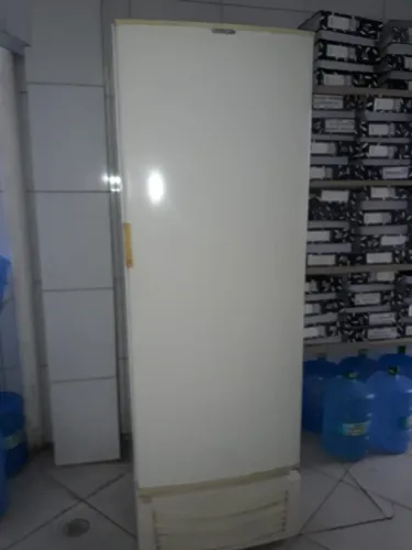 Freezer Vertical Fricon 568L Dupla Ação 220V - Funcionando Perfeitamente