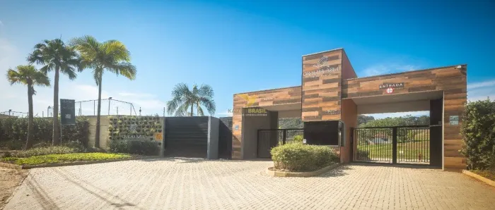 Terreno à Venda no Condomínio Gralha Azul em Camboriú - SC