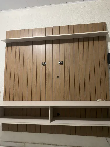 Painel de TV até 70?