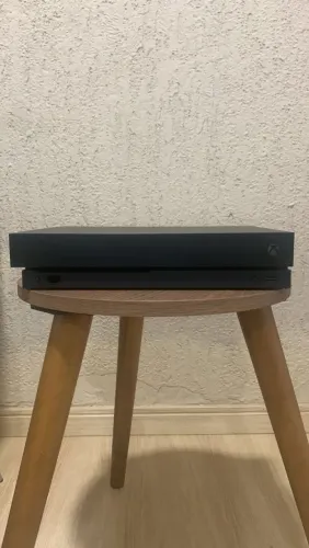 Xbox One X - Pra sair rápido!!!
