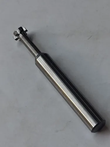 Fresa Woodruf Especial em T em metal duro inteiriço