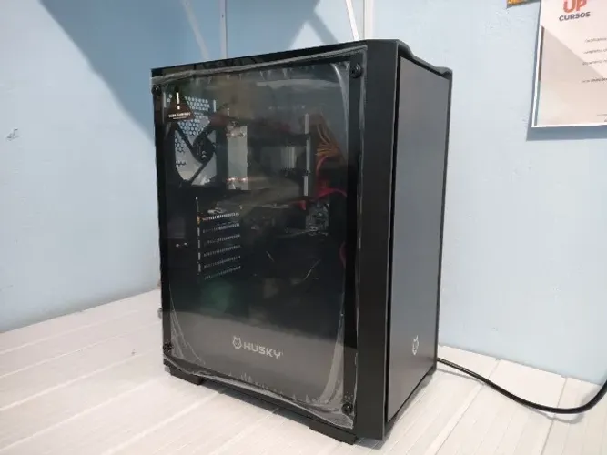 PC Gamer X99 Xeon E5 2640 V3 + GT 220