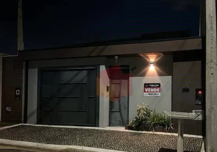 Casa com 3 dormitórios para alugar, 134 m² por R$ 2.576,00/mês - Jardim dos Lagos - Nova O