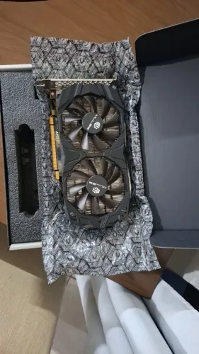 Placa de Vídeo AMD RX 580 8GB - Ótimo Estado