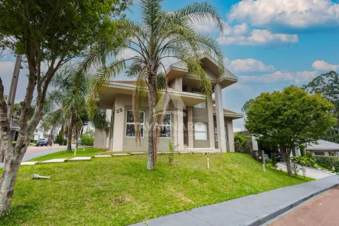 Casa Condomínio em Ponta Grossa