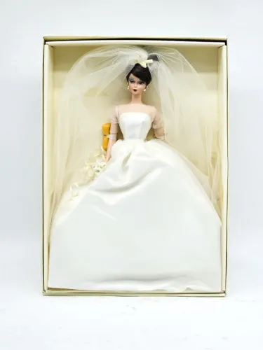 Barbie Silkstone Maria Therese Fashion Model Collection NRFB FMC 55496