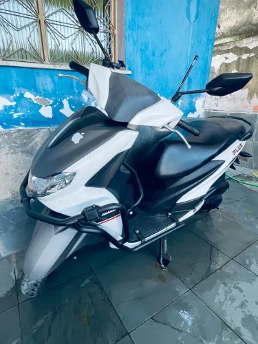 Vendo Yamaha fluo 125 abs 2024