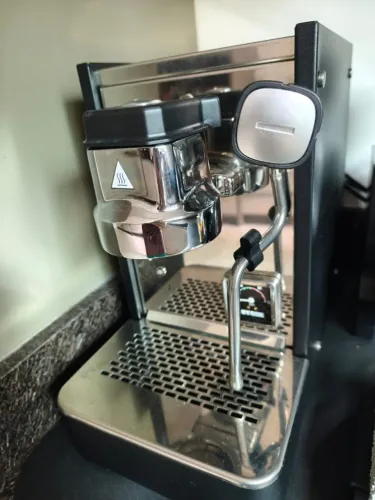 Maquina Espresso Stone Lite 220V