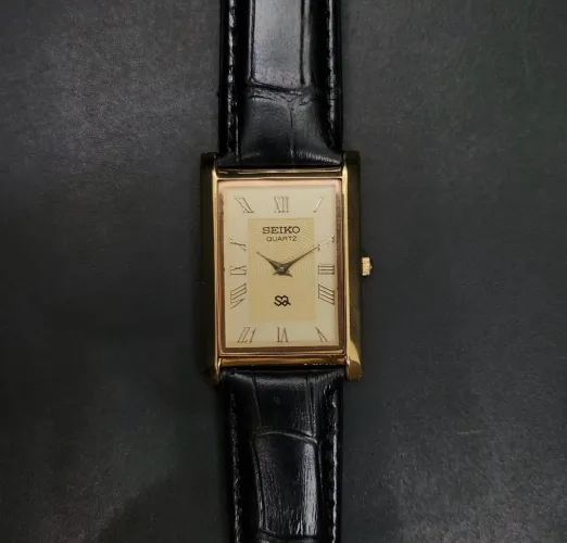 Seiko tank
