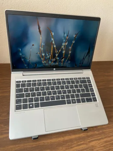 Notebook HP Ryzen 5 / Radeon Graphics / 16GB RAM / 512GB SSD / Tela 14? FullHD