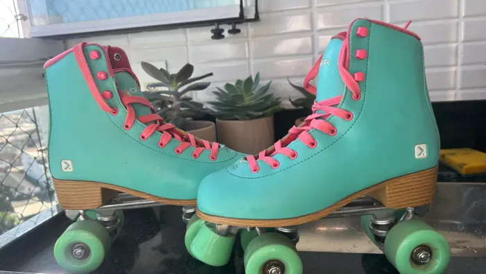 Patins Tradicional 4 rodas Oxer Secret Retrô