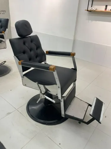 Cadeira de barbeiro (vendo) 
