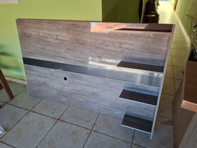 Painel para tv 75' usado em perfeitas condições! 