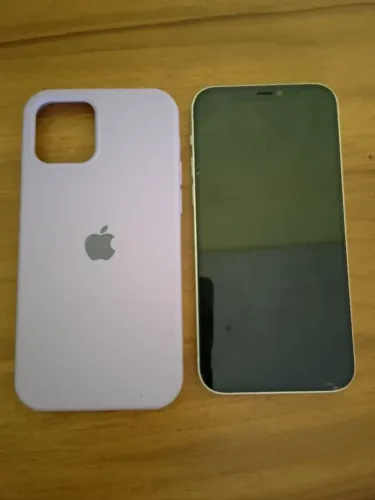 Vende-se iPhone 12