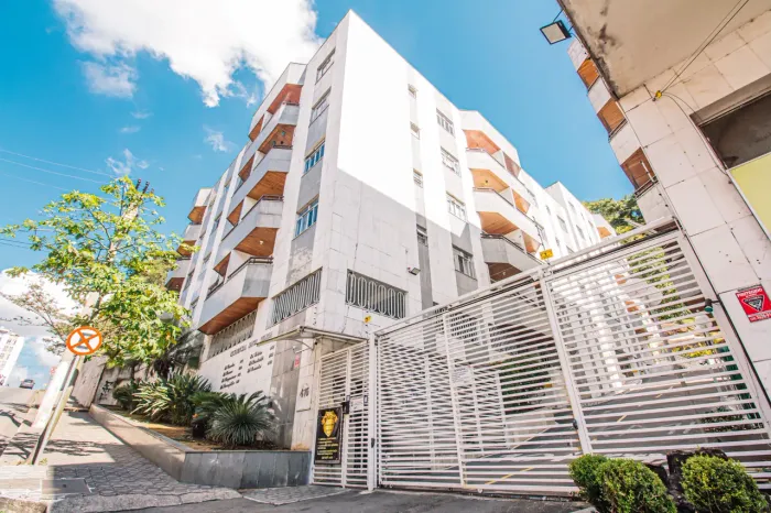 2 quartos com varanda no bairro Santa Helena para locação