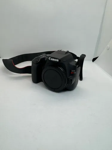 Câmera Canon SL3 com bateria extra e cartão 64gb