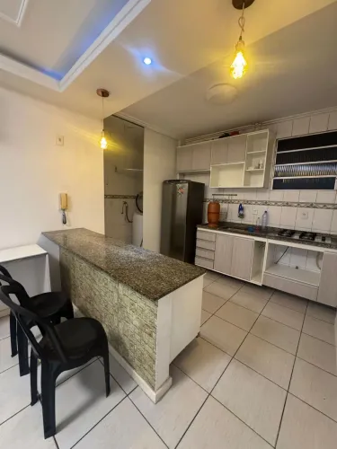 Alugo apartamento mobiliado no centro de Camacari 