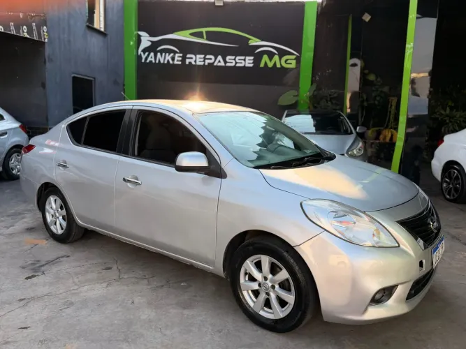 Nissan Versa 2011