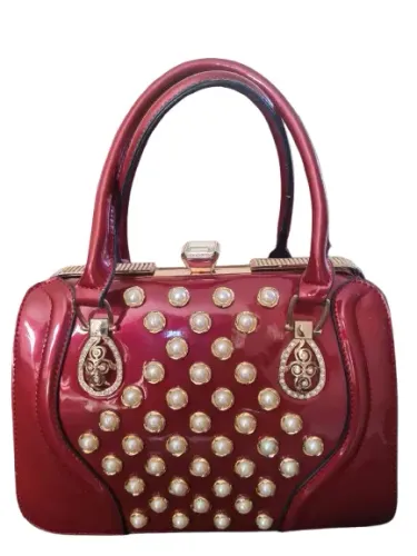 Bolsa simplesmente LINDA e diferenciada - daquelas que chamam atenção onde você chega.