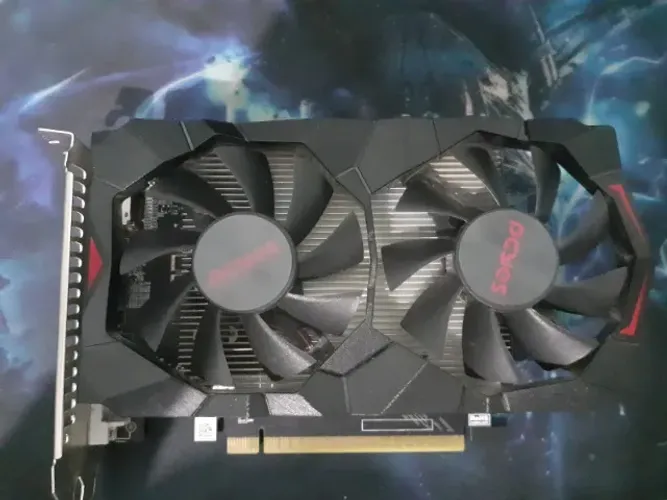 Placa de vídeo GTX 750 TI 4gb FUNCIONANDO