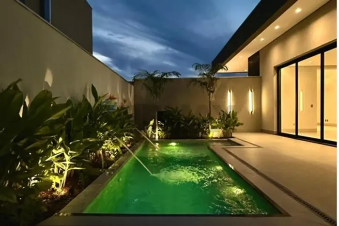 Casa de Alto padrão com 3 Quartos 3 Suites para venda, 215,32m² .