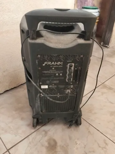 Vende-se Caixa de Som
