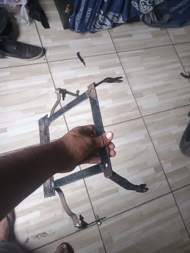 Suporte para moto adaptado para a dk 150 e Honda