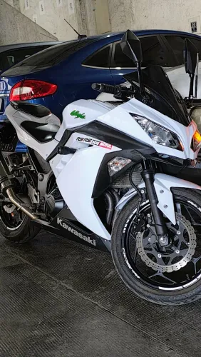Ninja 300
