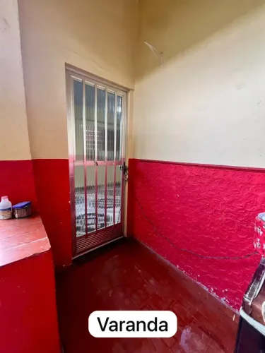 ALUGA ÓTIMA CASA - AMBIENTE FAMILIAR !!!