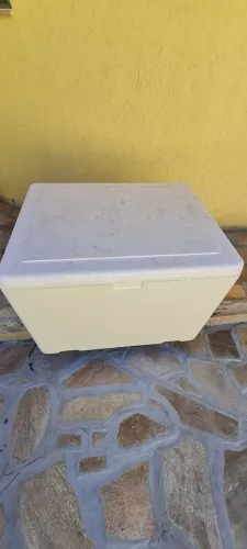 Isopor 170 litros utilizado somente uma vez