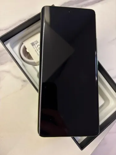 Vendo Celular Realme 11 Pro Plus 256GB