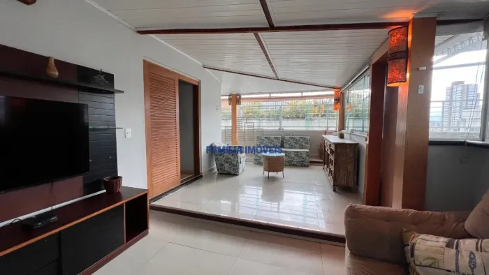 Cobertura à venda e aluguel 3 quartos 2 vagas Pompéia Santos/SP