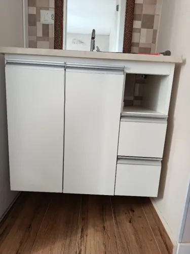 Armário de banheiro 2pts 2gav 100%MDF
