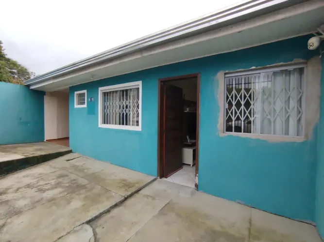 CASA À VENDA NO CONTORNO