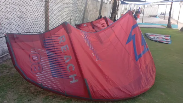 Kite North 8m 2022 (acompanha barra 2024)