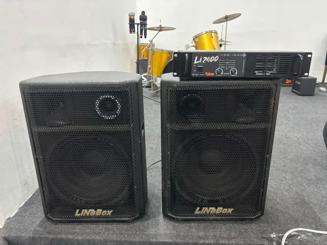 Potência Amplificador Leacs Li2400 + Par de Caixas LineBox 250W