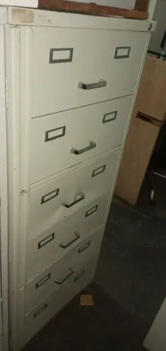 Armário para ferramentas