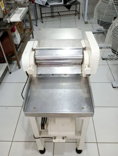 Cilindro laminador massa de pastel rolo inox 40 cm