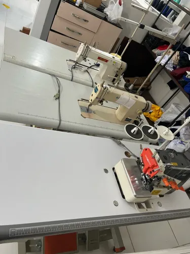 Máquina de costuras