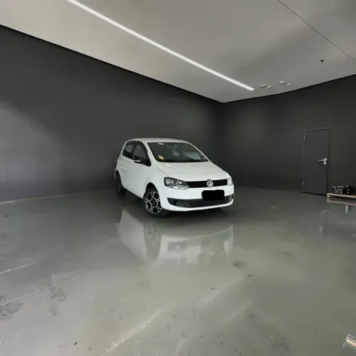 Volkswagen Fox Selecao 1.0 Total Flex 8V 5P 2014