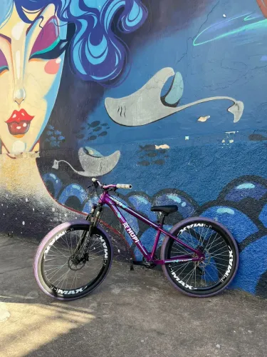 Bicicleta Hupi whistler 2025