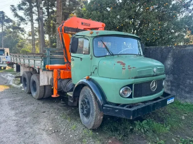Vendo este Conj Caminhao Mercedes Traçado c/ Munck Imap 16 c/ Controle em Curitiba