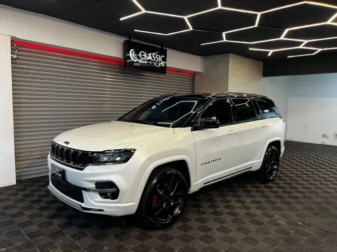 Jeep Commander Black Hurricane 2.0 4X4 TB AUT 2025