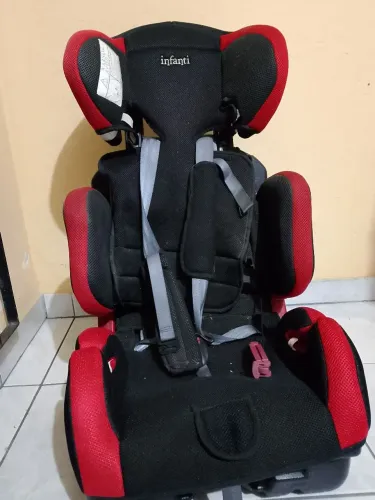 Cadeirinha para carro Infantil Reclinável - Bom estado