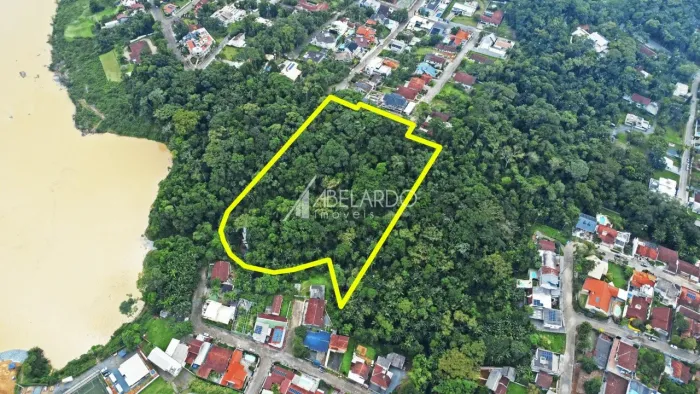 TERRENO COM 17.301,99 M² - BAIRRO ITOUPAVA SECA
