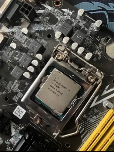 KIT I7 7700K