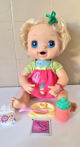 Boneca baby alive meu lindo bebê clara bella