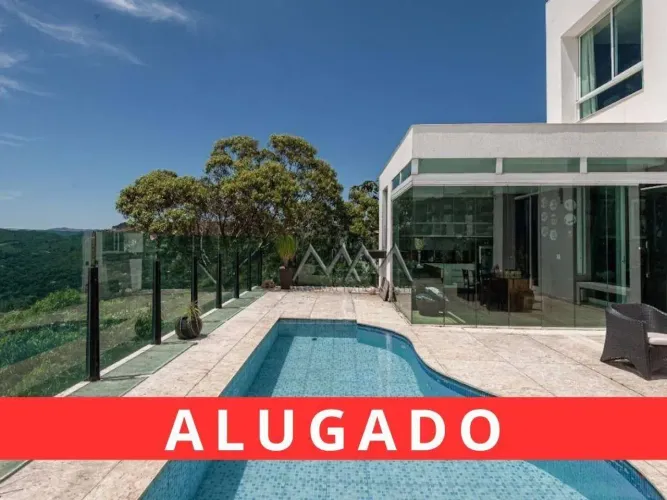 Casa para Locação no Condomínio Conde | 350 m² - 4 quartos.